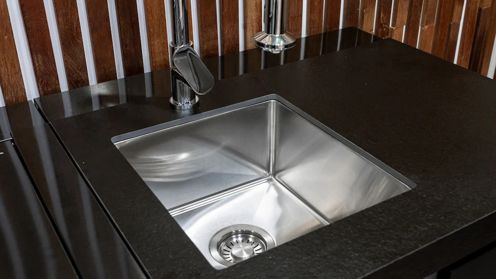 Aspire 6 Burner BBQ Outdoor Modular Kitchen with Sink, Single Fridge & Cabinet - Image 10