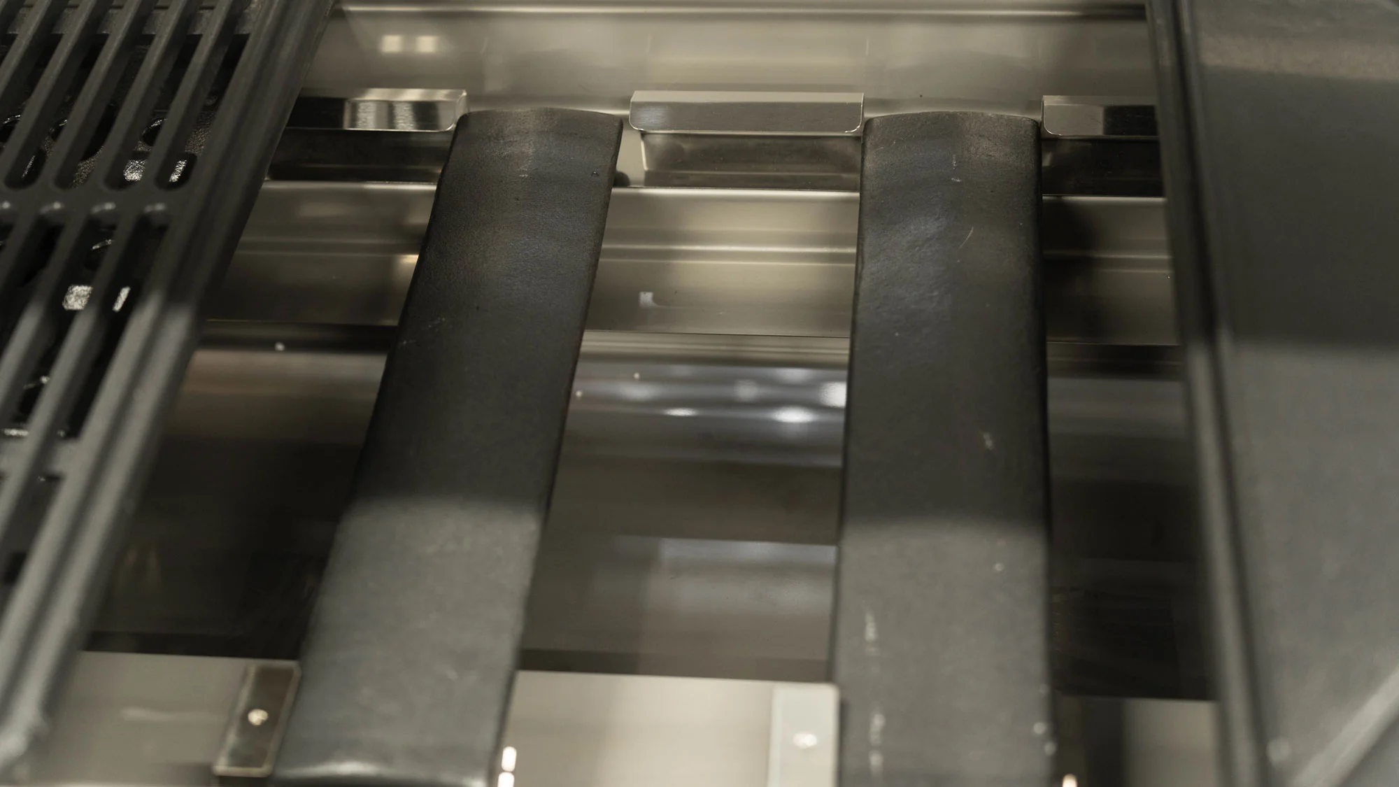 Everdure Bayview Outdoor Kitchen - Image 10