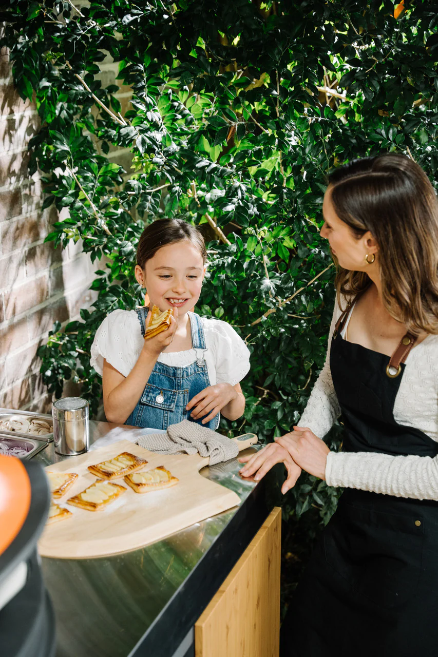 Everdure KILN R - 2 Burner Pizza Oven - Image 32