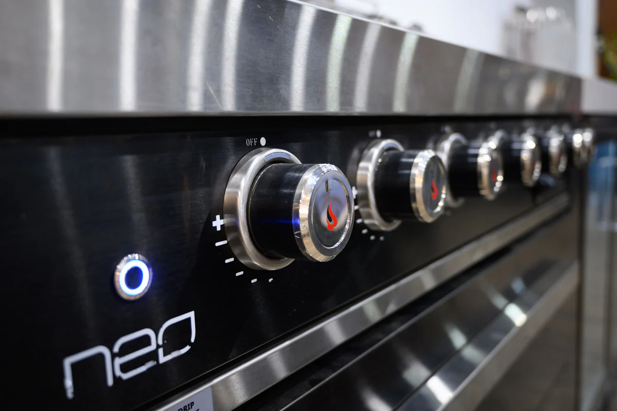 Everdure Neo Black Outdoor Kitchen With BBQ and Fridge (Option 1) - Image 5