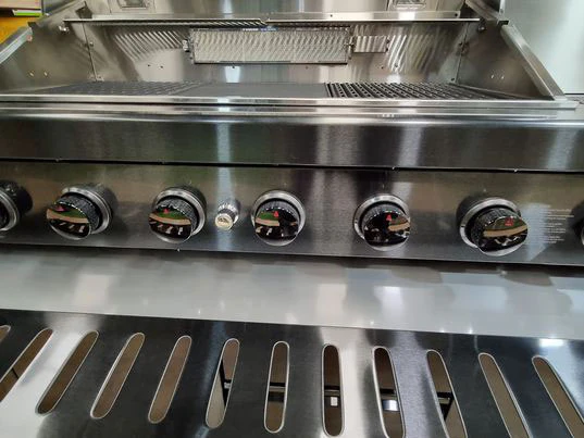 Gasmate Nova Graphite 6 Burner Built-in BBQ - Image 12