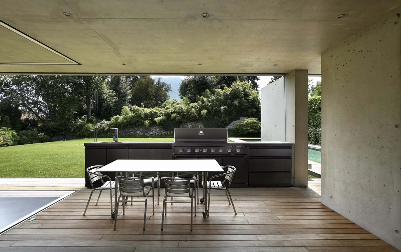 Gasmate Nova MK2 Graphite Outdoor Kitchen with Storage, Double Door Fridge + Top, BBQ, Sink and Drawers - Image 17