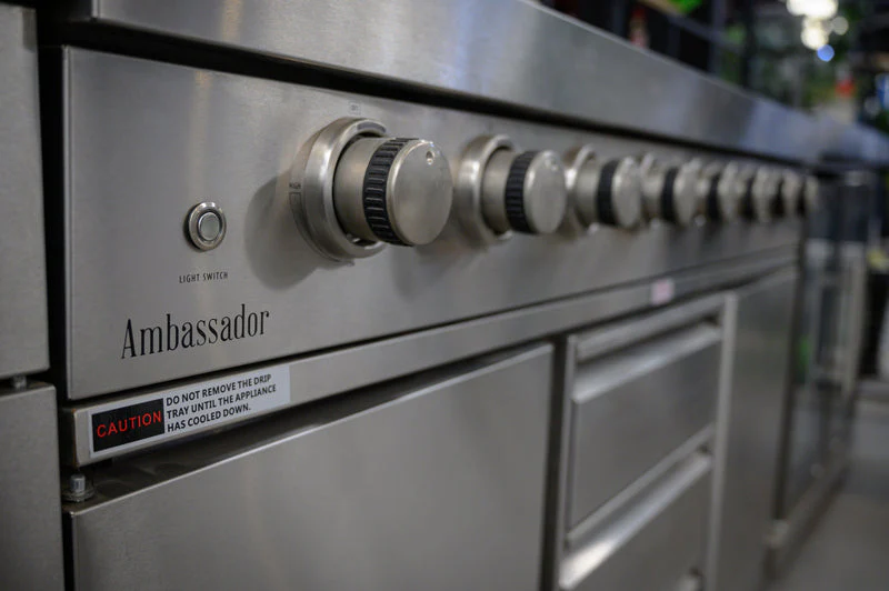 Masport Ambassador Deluxe Inbuilt MKII BBQ - Image 4