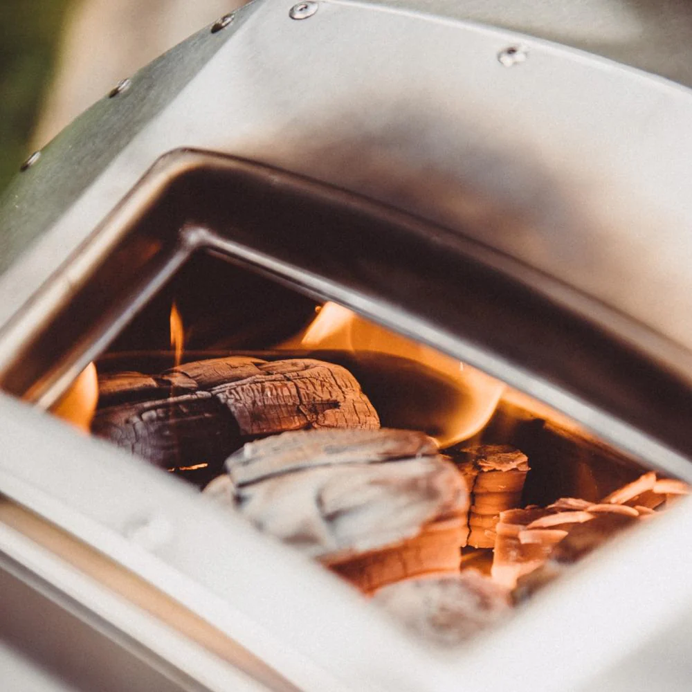 Ooni Karu 12 Inch Portable Wood and Charcoal Fired Outdoor Pizza Oven - Image 9