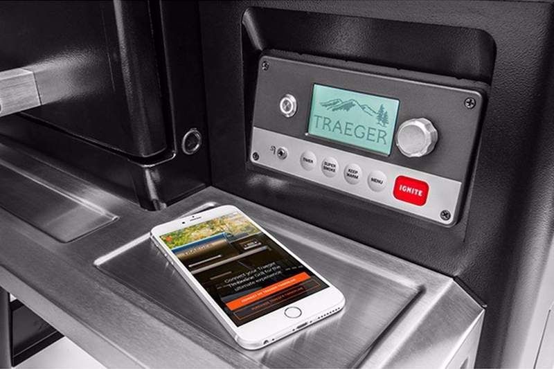 Traeger Timberline 850 Black Wood Pellet Grill - Image 10