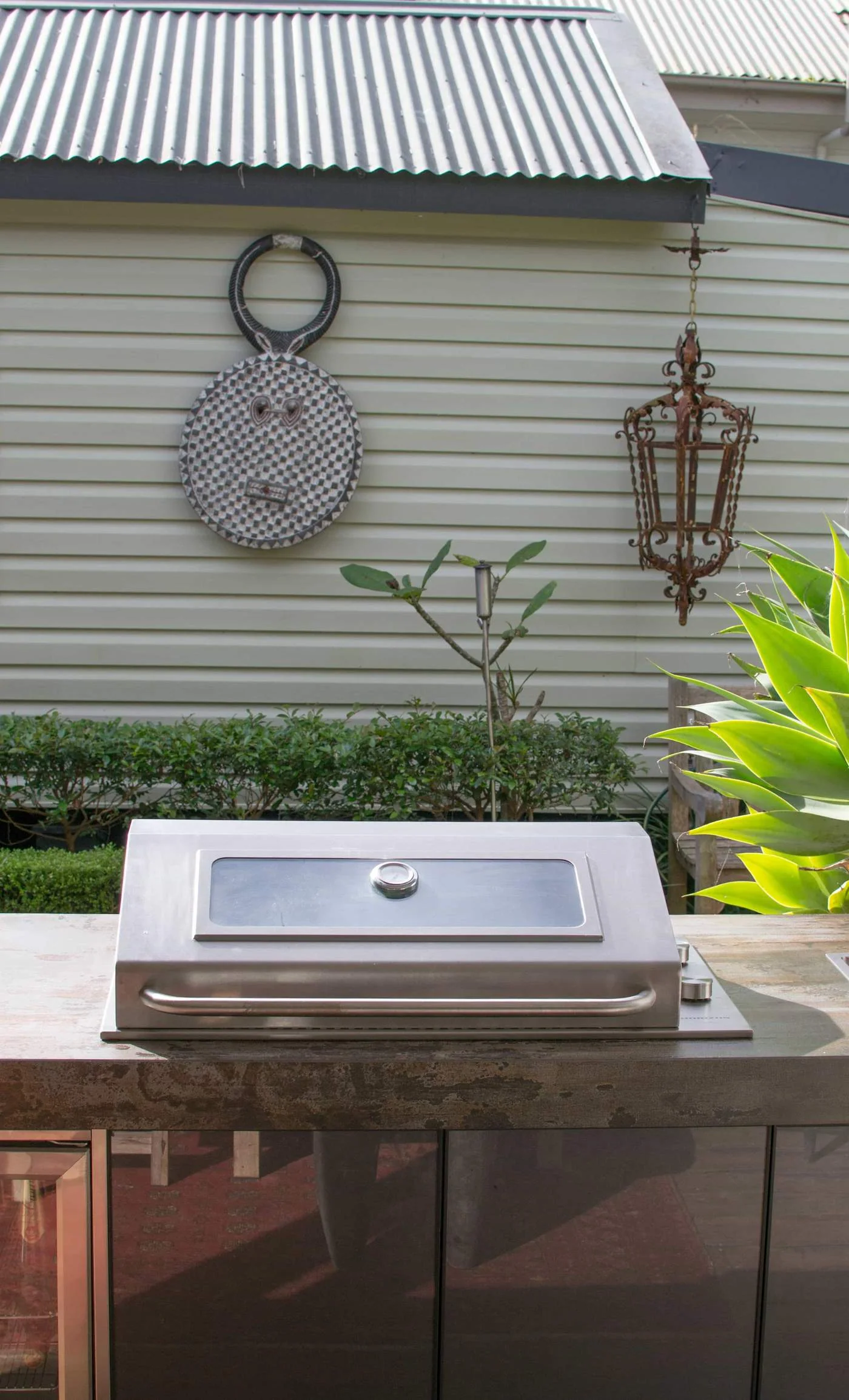 Tucker Horizon Marine Grade 316 BBQ Built In with Slimline Hood and Rhino Envy 316 Marine Grade Bar Fridge ENV1R-SS - Image 6