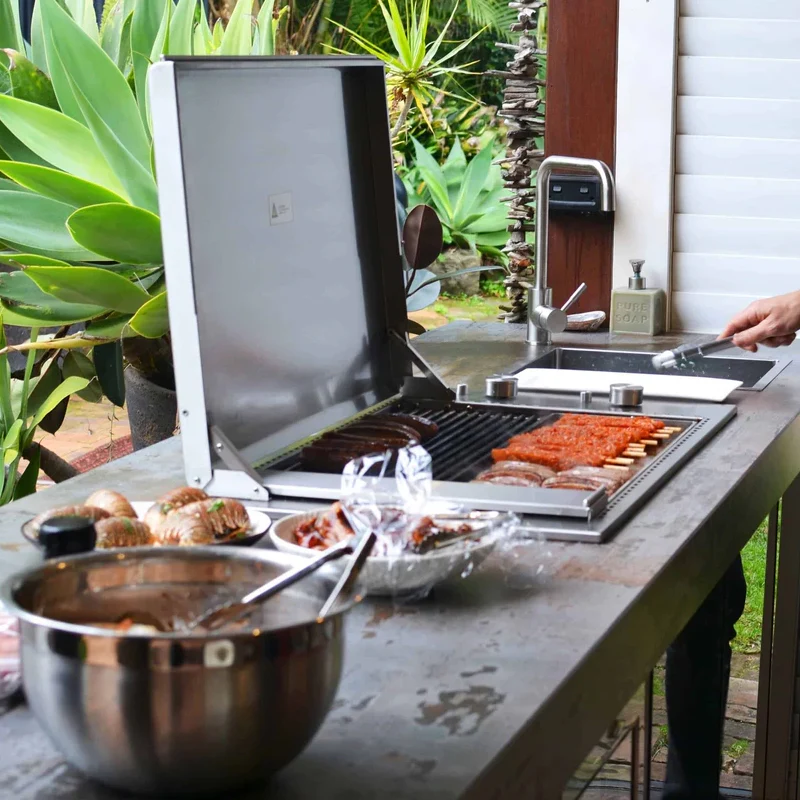 Tucker Horizon Marine Grade Built In BBQ - Full Plate and Flat Lid - Image 8