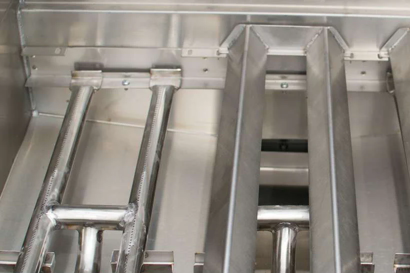 Tucker R Class V8 4 Burner Built In Hybrid BBQ with Hood - Image 11